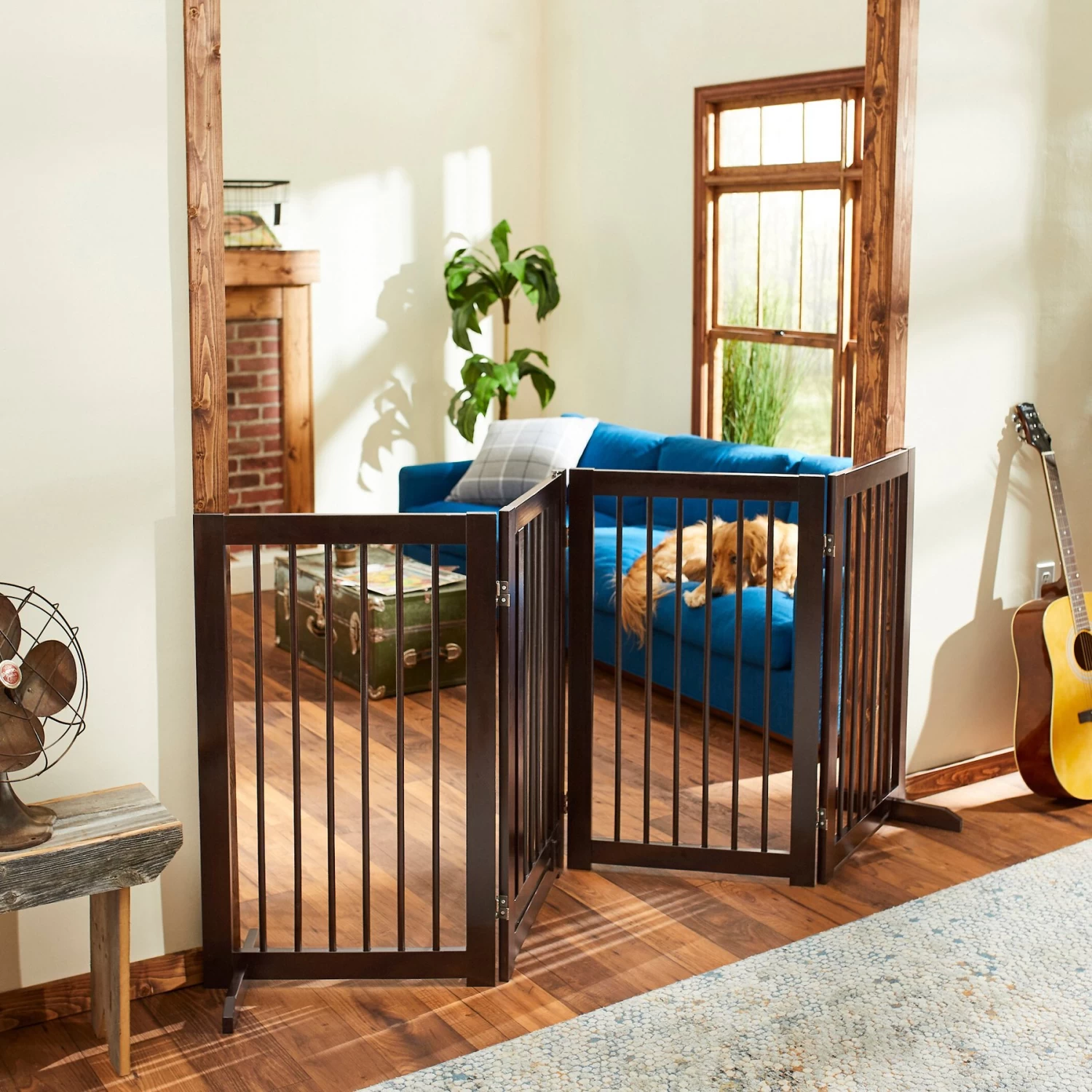 Frisco Deluxe Configurable 4-Panel Wood Dog Gate 1 Frisco Deluxe Configurable 4-Panel Wood Dog Gate
