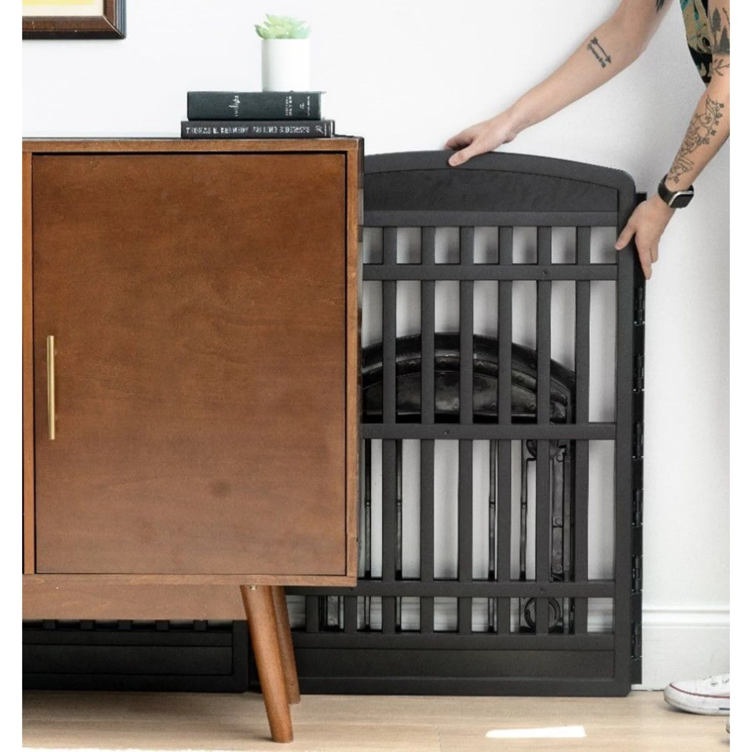 Frisco 4-Panel Dog Exercise Playpen With Door, 24-in 8 Frisco 4-Panel Dog Exercise Playpen With Door, 24-in - Image 8