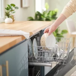 Frisco Circle Design Stainless Steel Dog & Cat Bowl -Frisco 311969 PT7. AC SS1800 V1642543557